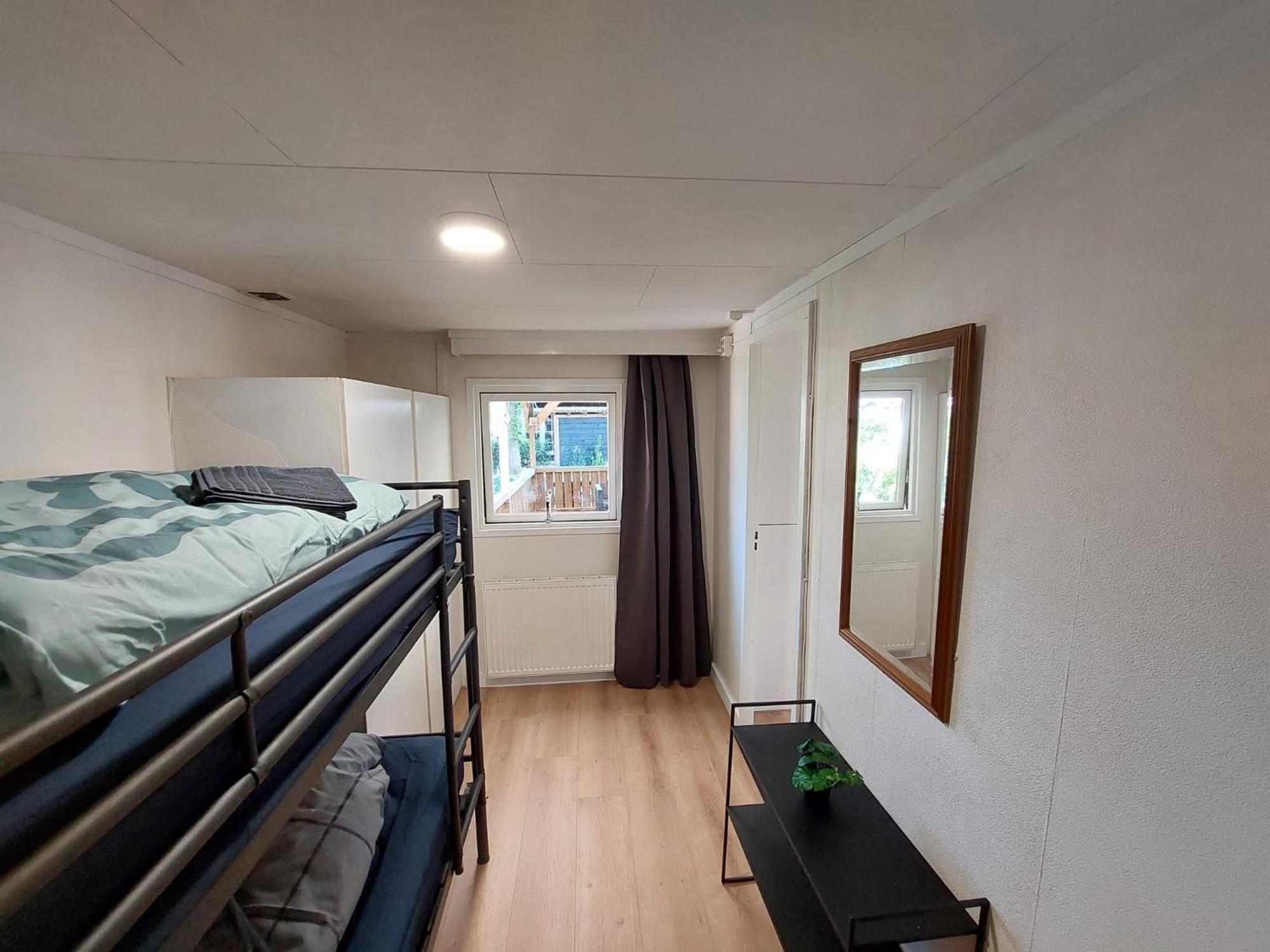 Veluwe Vakanties Chalets With Private Barrel Sauna - With Pool Bar And Restaurant Facilities In The Veluwe National Park พุทเทิน ภายนอก รูปภาพ